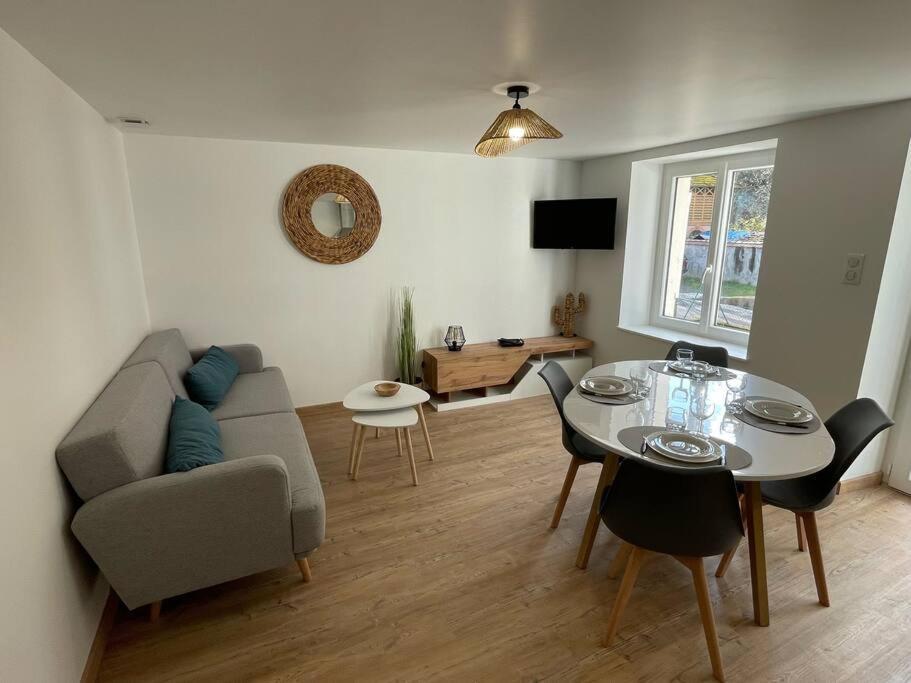 Logement Idealement Situe Sur La Voie Verte Celles-sur-Plaine Dış mekan fotoğraf